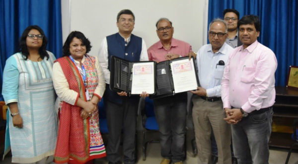 Aeris Iit Bhu To Launch Internet Of Things Centre Of Excellence