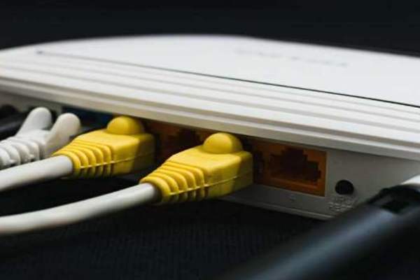 fixed broadband services